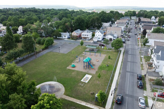 An overview of the features and splash pad at Wallingford Park.