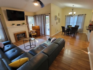 117 W Victoria Ct Unit F, Greenville, NC 27834