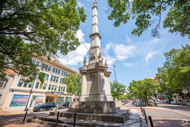 Several historical markers from the Civil War are found on the streets of Harrisburg.