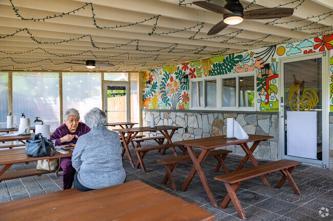Catch up with friends over a tray of Fryer's Roadside chicken wings in Colesville.