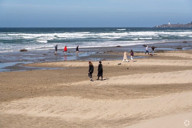 For a neighborhood with easy beach access and plentiful unique shops, Nye Beach is the place.