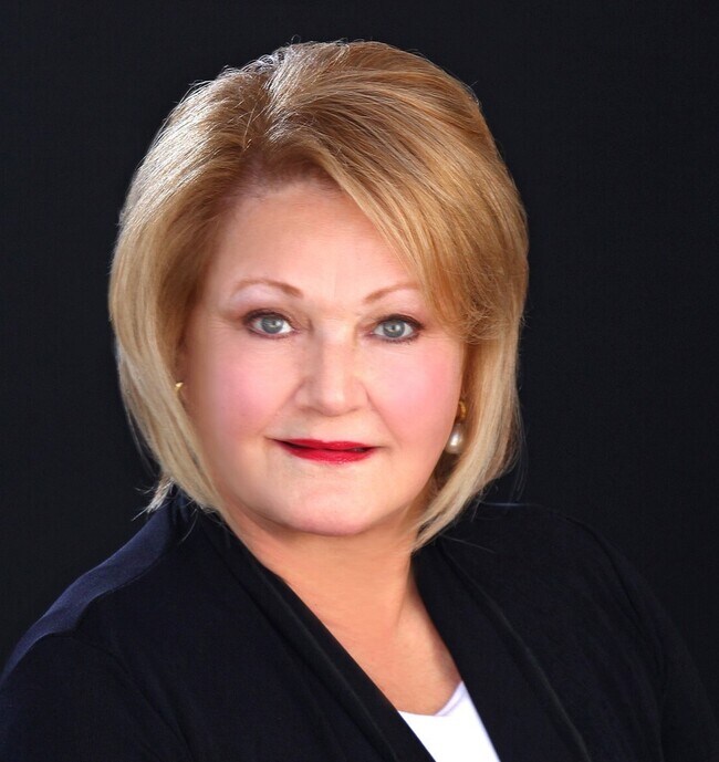 Zaragoza Realtor Group