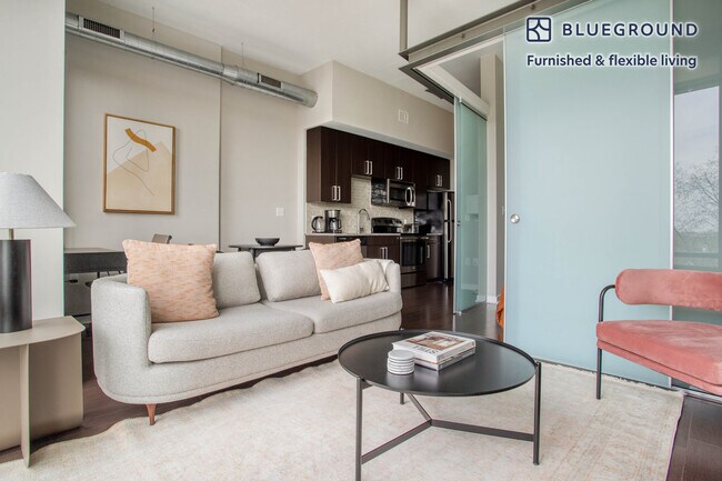 3110 Mt Vernon Ave unit FL3-ID872, Alexandria, VA 22301 - photo 3