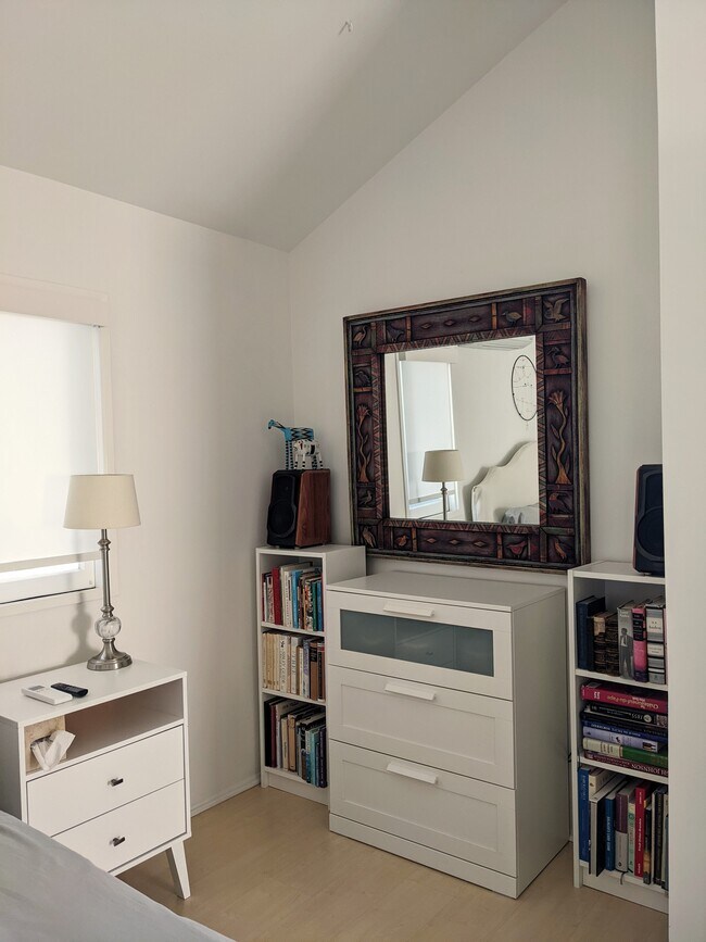 411 Linnie Canal unit Guest House, Venice, CA 90291 - photo 6