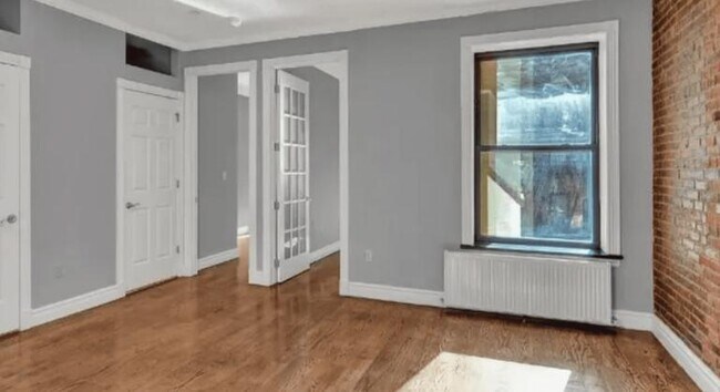 450 W 50th St unit 4, New York, NY 10019 - photo 3