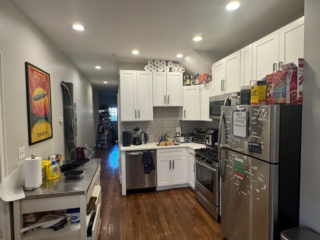 92 Calumet St unit 3, Roxbury Crossing, MA 02120 - photo 4