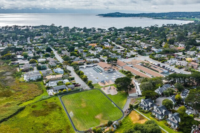 Carmel River Elementary School, Public Elementary School in Carmel-by-the-sea in Carmel, CA