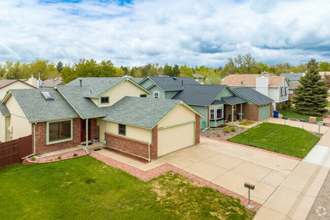 You'll find traditional homes like these in Lamar Heights.