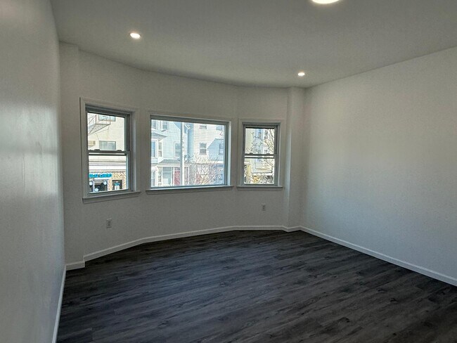 17 Kearny Ave unit 1, Kearny, NJ 07032 - photo 5