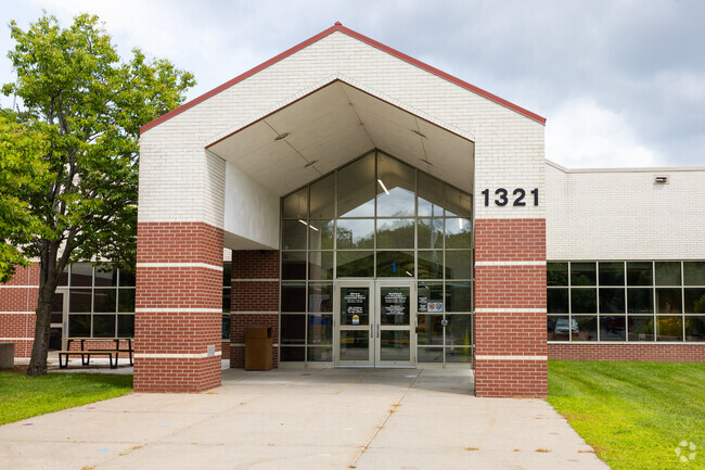 Main entrance to Talahi Community School in Isanti Northern Suburbs, SAINT CLOUD MN