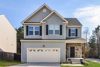 1253 Braemar Highland Dr, Zebulon, NC 27597