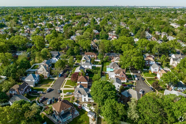 South Valley is an unincorporated hamlet in the Town of Hempstead on Long Island.