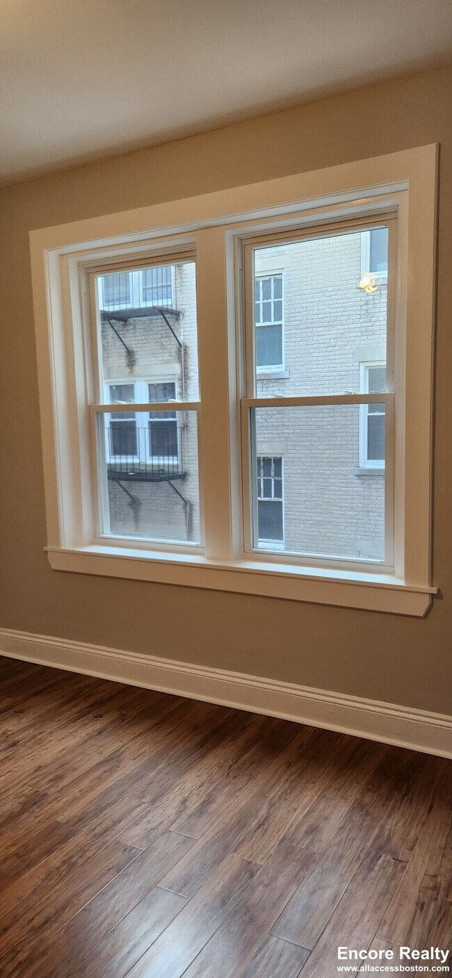 1185 Commonwealth Ave unit 16C, Allston, MA 02134 - photo 2