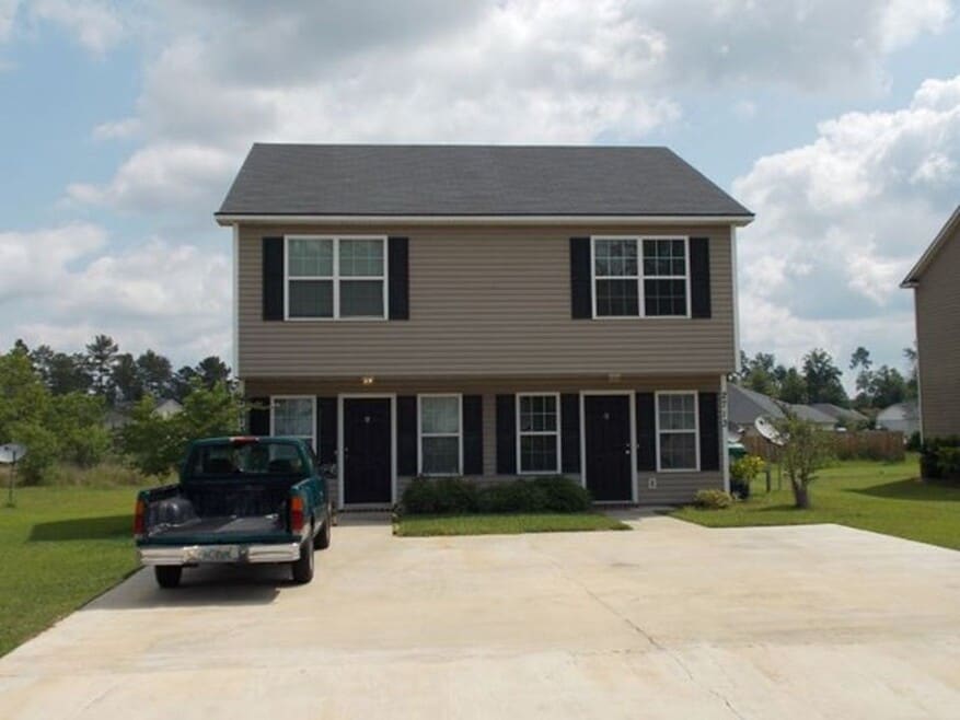 Front of Pineview A and B