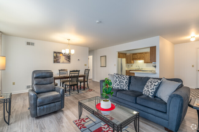 Jefferson Square, Williamsport, PA 17701 - photo 7