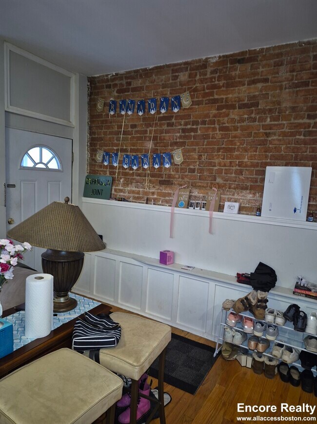 153 Salem St unit 13, Boston, MA 02113 - photo 6