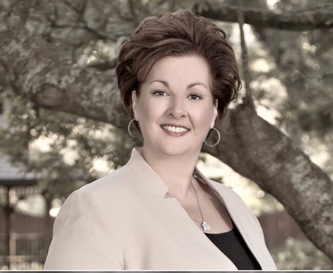 Darla Bruno Real Estate Agent In Prairieville La