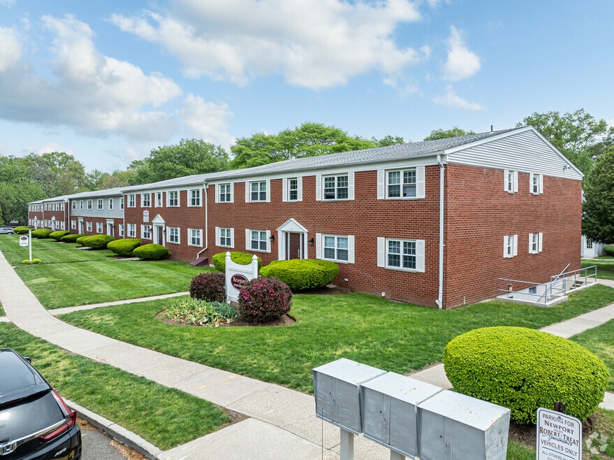 Newport Apartments, Milford, CT 06460 - photo 1