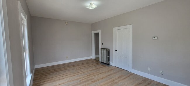Large Living Room or Bedroom