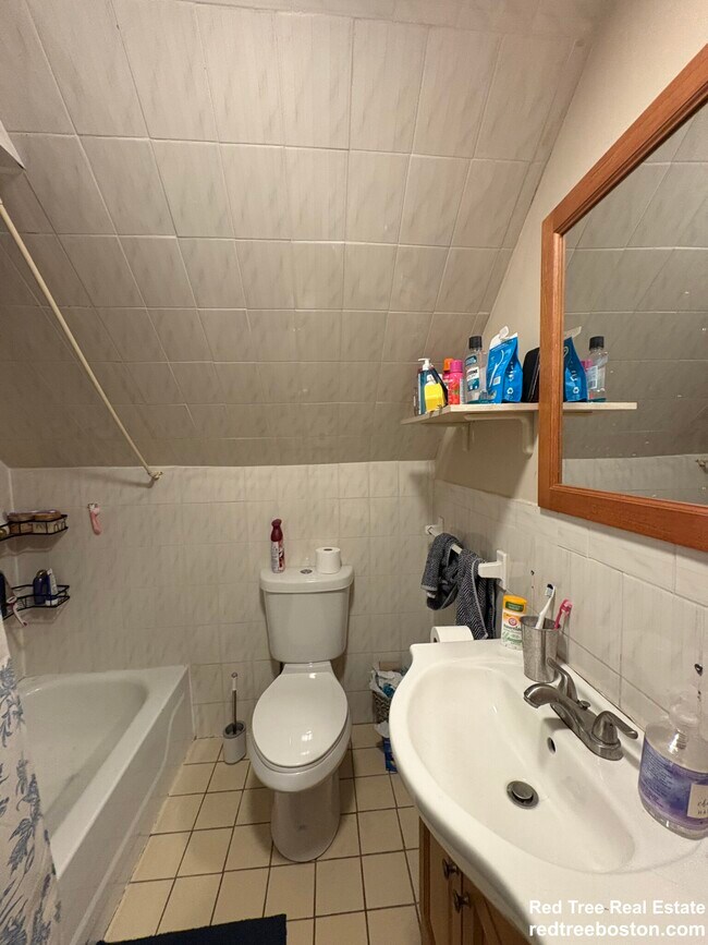 72 Hillside St unit 3, Roxbury Crossing, MA 02120 - photo 2