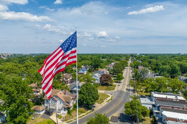 Present day Collingswood was originally inhabited by Lenape Native Americans.