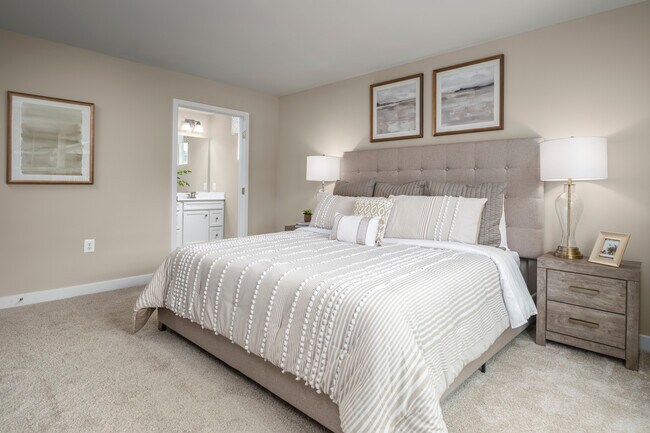 2107 Via Luna Cir NE, Massillon, OH 44646 - photo 5