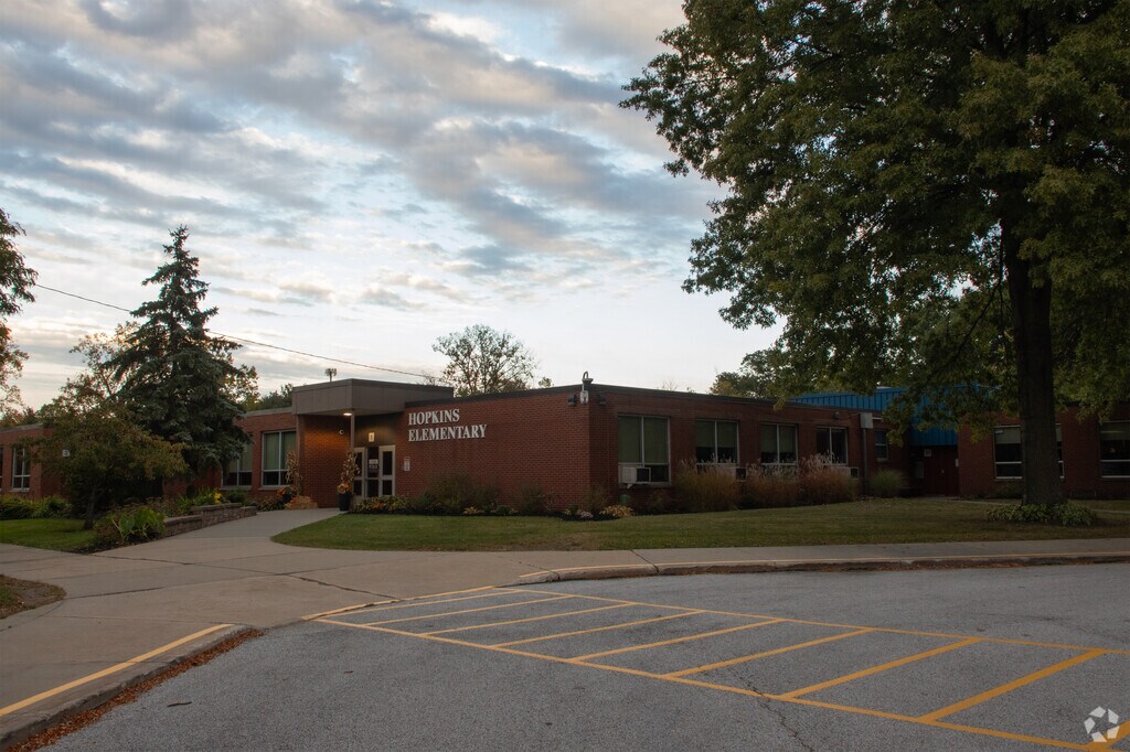 Hopkins Elementary School provides education in the neighborhood of 
Outlying Lake County.