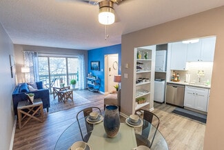 4141 Green Meadows Blvd, Ypsilanti, MI 48197