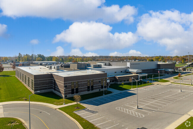 New Haven High School has an Overall Niche Grade of B-.