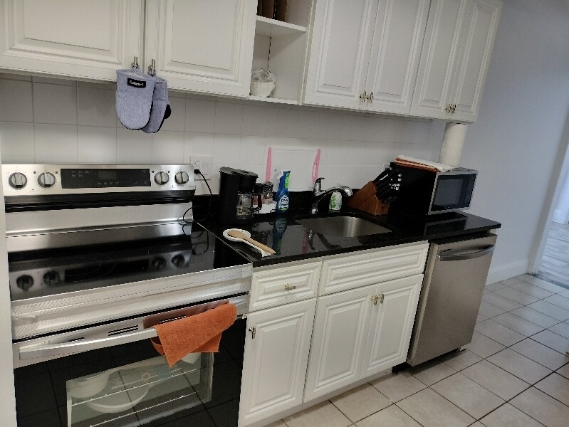 56 Park Vale Ave unit 4, Boston, MA 02134 - photo 1