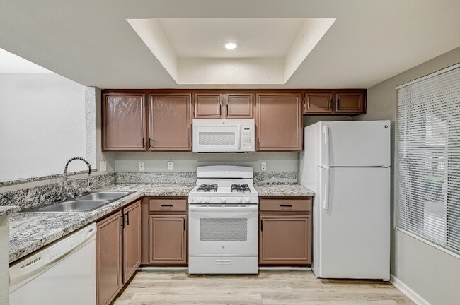 8070 W Russell Rd unit 1081, Las Vegas, NV 89113 - photo 6