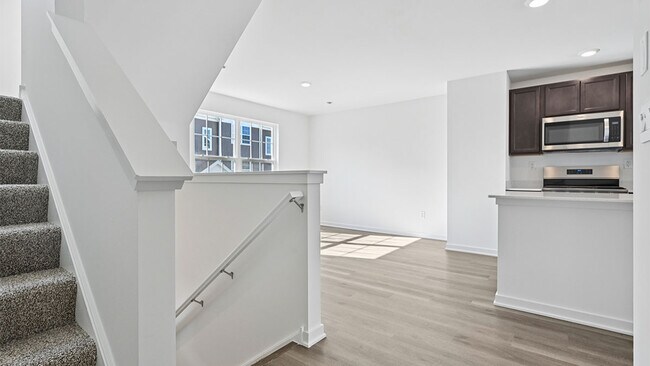 917 Briar Glen Ct, Hampshire, IL 60140 - photo 4