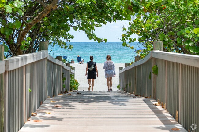 Relax and soak up the sun on the pristine shores of Hollywood Beach.