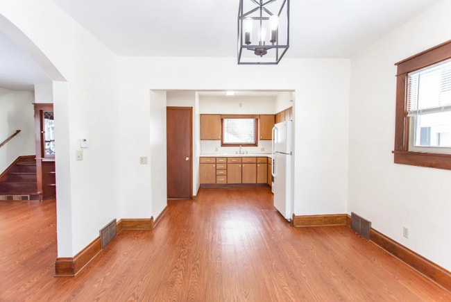 1610 17th Ave, Monroe, WI 53566 - photo 4