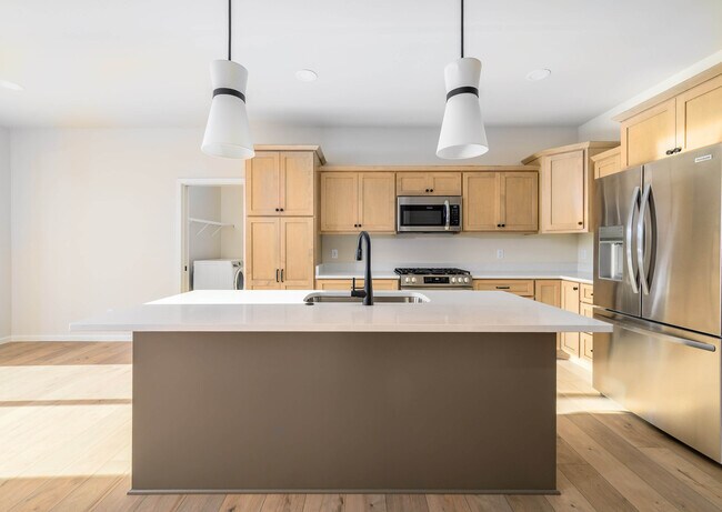 6419 Prairie Wood Dr, McFarland, WI 53558 - photo 7