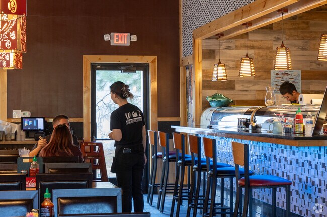 W&Z Asian Bistro is a local favorite just outside of Downtown Prescott.