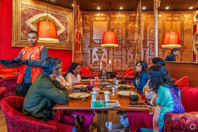 Glenmoor food lovers enjoy the vibrant spices of Sankalp - The Taste of India in Fremont.