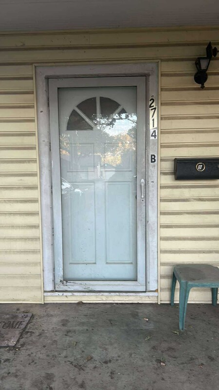 2714 Scott Ave, Fort Worth, TX 76103 - photo 2