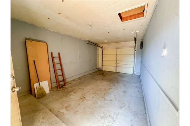 2805 53rd St, Lubbock, TX 79413 - photo 5