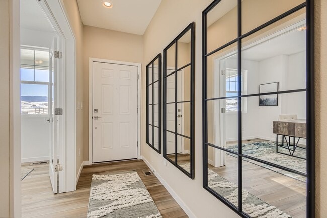 13741 Daffodil Point, Parker, CO 80134 - photo 2