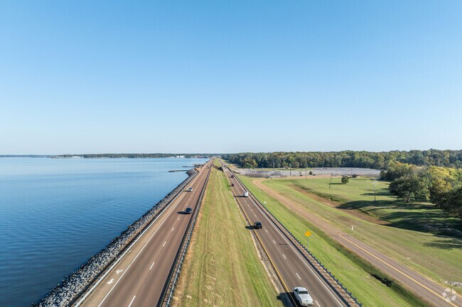 Ross R. Barnett Reservoir's dam is a two-way road connecting Madison County and Rankin County.