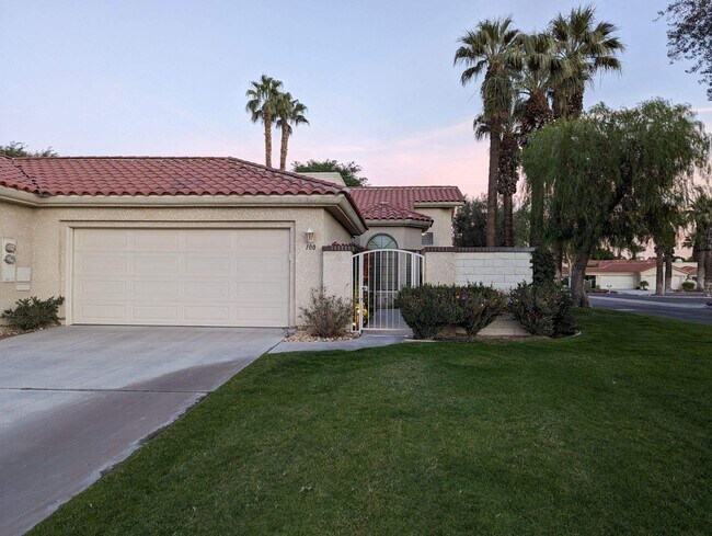 100 Brandigo Cir unit No, Palm Desert, CA 92211 - photo 2