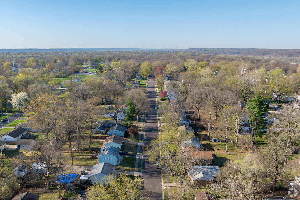 NH_Sterling Oaks_568275_042525_P1_LB_V1