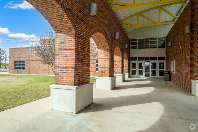 J W Long Elementary School in Terrell, TX.