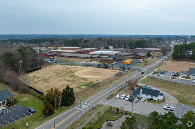 Bunn High School in Bunn, NC offers a comprehensive education for students.