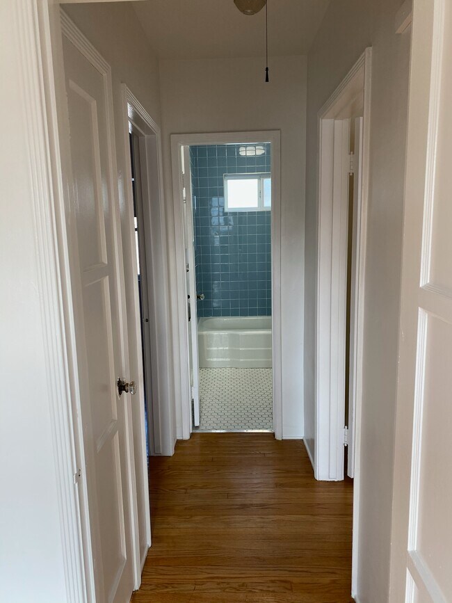 4557 Alumni Ave unit 1, Los Angeles, CA 90041 - photo 7