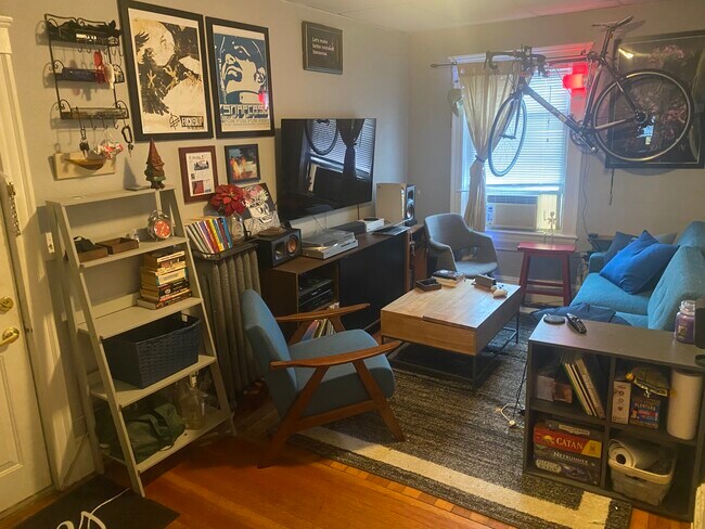 16 Alberta Terrace unit 2, Cambridge, MA 02140 - photo 5