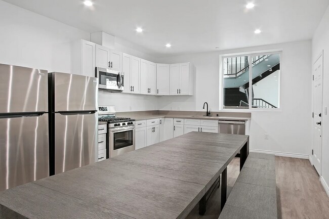 Orion 668, Los Angeles, CA 90007 - photo 4