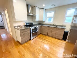 7 Sudan St Unit 2, Boston, MA 02125