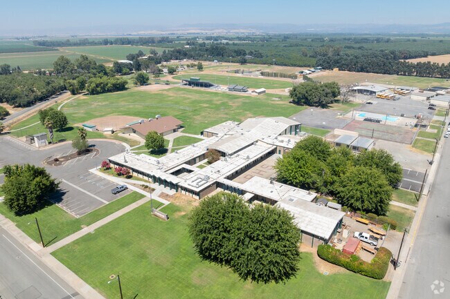 Biggs High School is a public school.